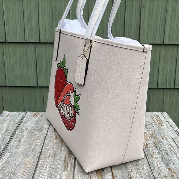 Coach City Tote Bag With Strawberry Graphic Purse - Picture 4 of 7